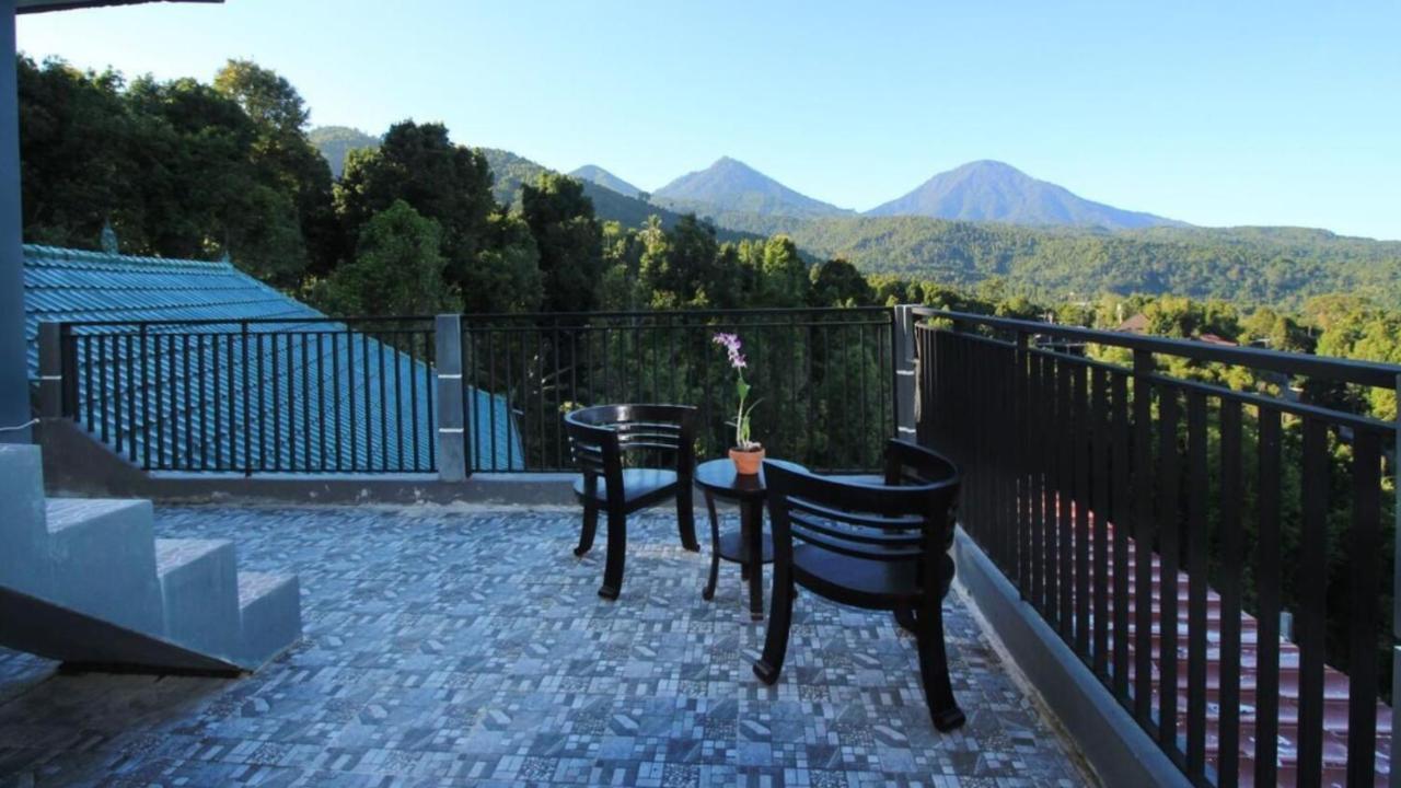 Kaiya Retreat Hotel Munduk  Exterior photo